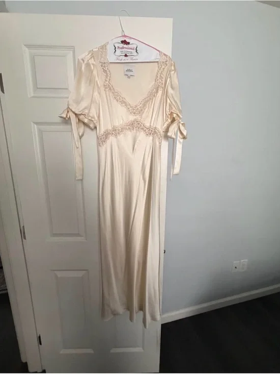 Reformation x Kacey Musgraves Stella Lace Trim Silk Midi Dress - Picture 1 of 3